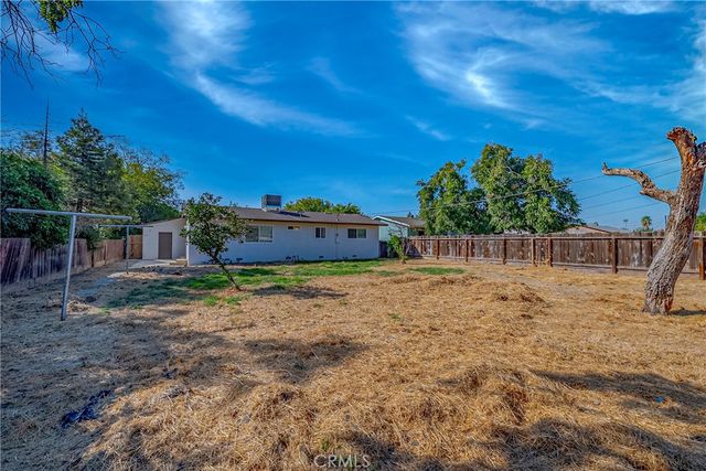 1813 W 7th, Merced, CA 95341