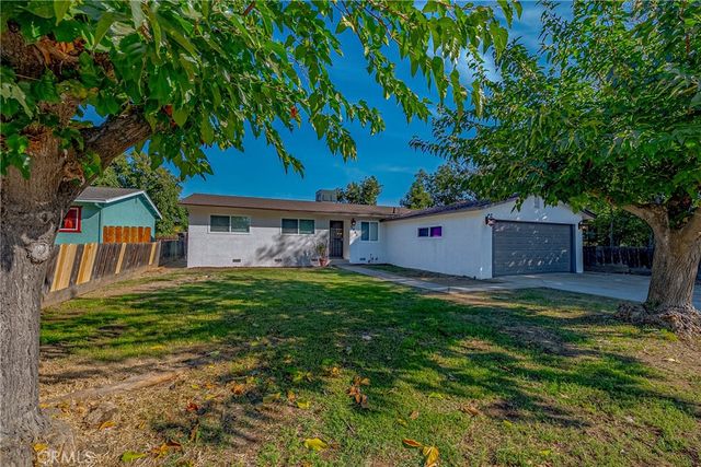 1813 W 7th, Merced, CA 95341