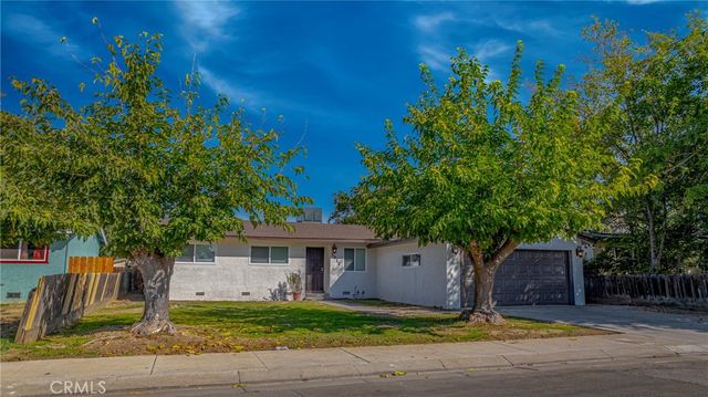 1813 W 7th, Merced, CA 95341