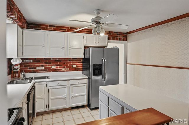 817 Karlsruhe Place, Unincorporated, MO 63125