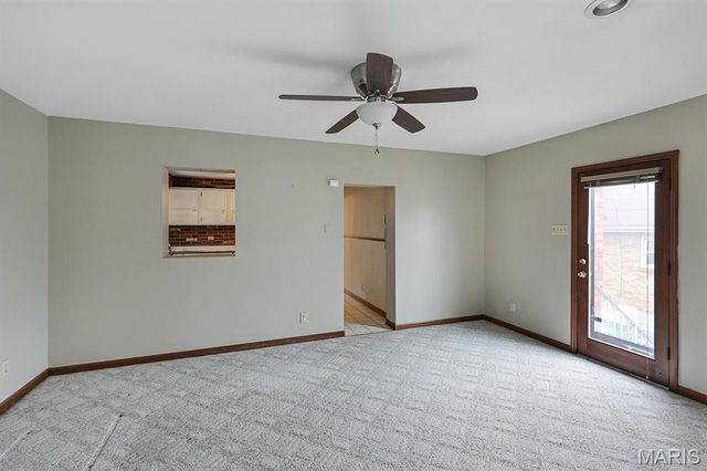 817 Karlsruhe Place, Unincorporated, MO 63125