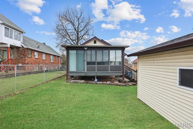 817 Karlsruhe Place, Unincorporated, MO 63125