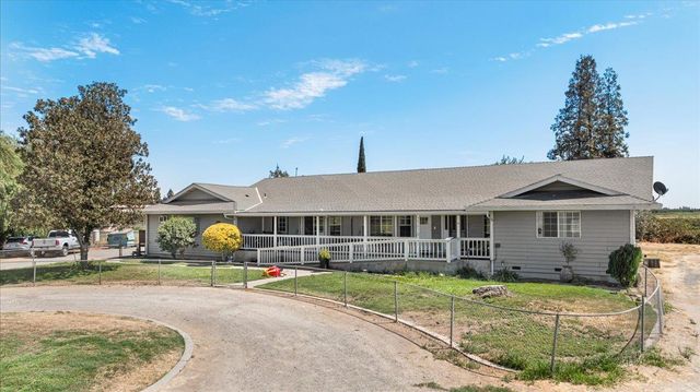 25832 Magnolia Rd, Escalon, CA 95320