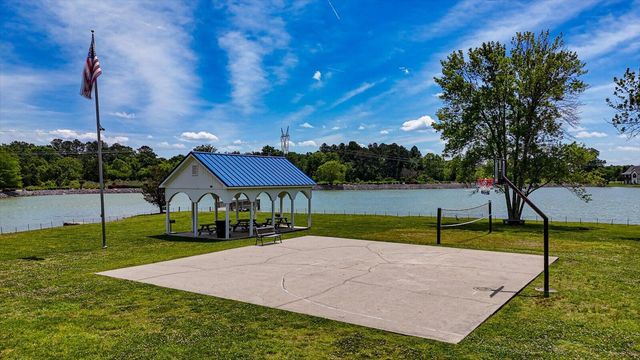 192 Shoreline Trace, Fort Oglethorpe, GA 30742