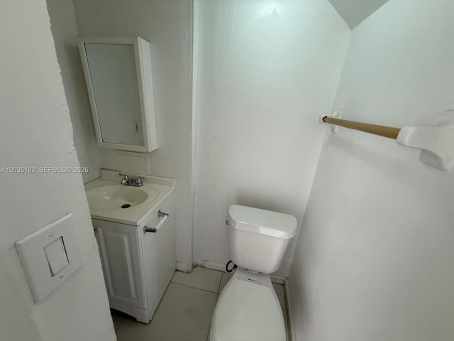 5611 W 25th Court 10A, Hialeah, FL 33016