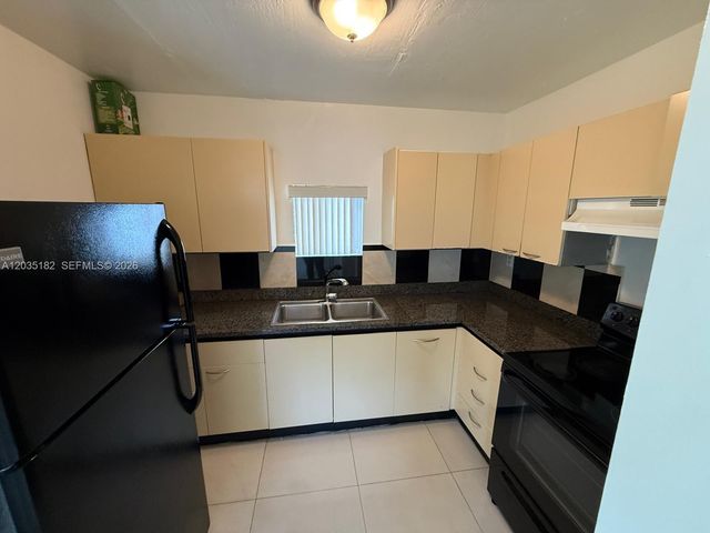 5611 W 25th Court 10A, Hialeah, FL 33016