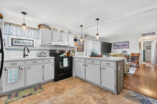 839 Magnolia Drive, Sunset Beach, NC 28468