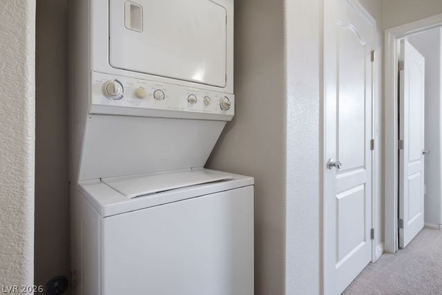 3325 Cactus Shadow Street 104, Las Vegas, NV 89129