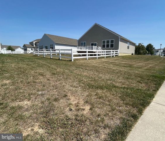 48 WALTERS WAY, Dover, DE 19904