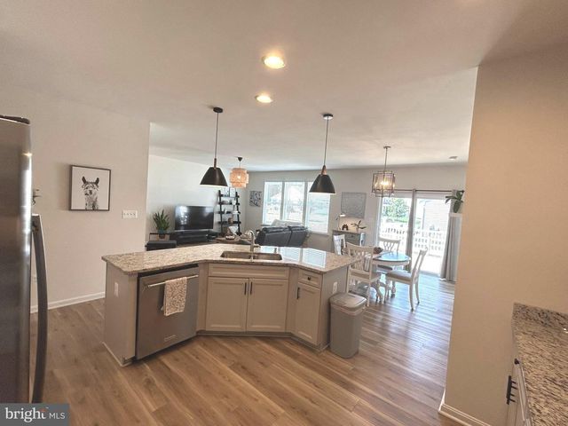 48 WALTERS WAY, Dover, DE 19904