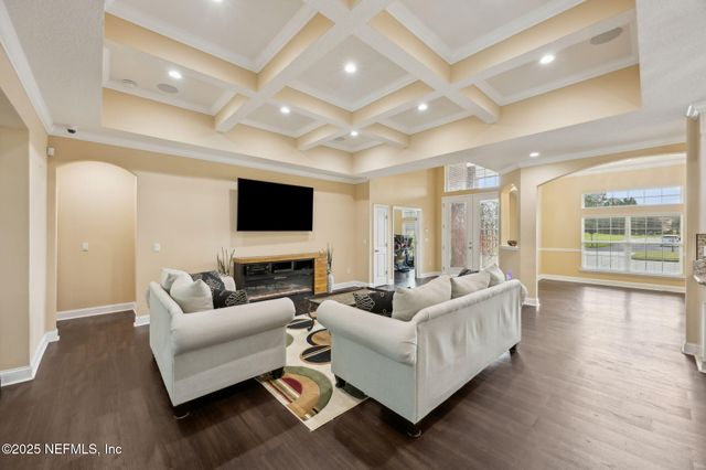 11246 SADDLE CLUB Drive, Jacksonville, FL 32219