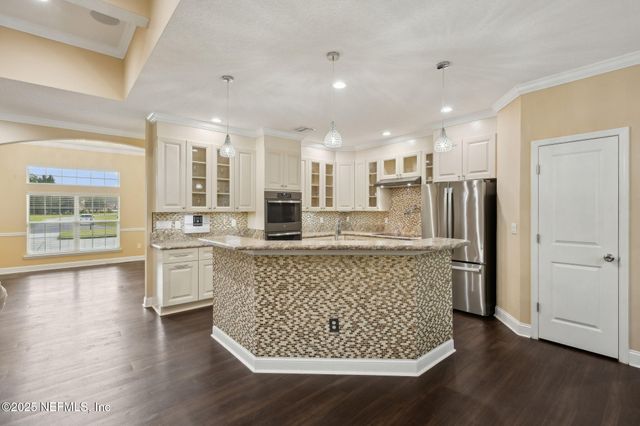 11246 SADDLE CLUB Drive, Jacksonville, FL 32219