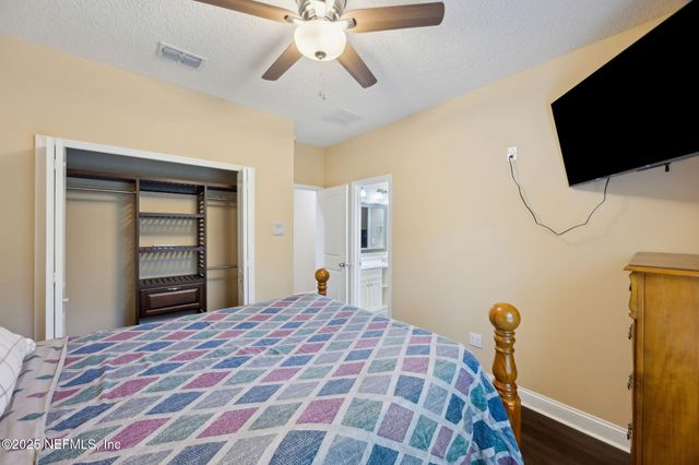 11246 SADDLE CLUB Drive, Jacksonville, FL 32219