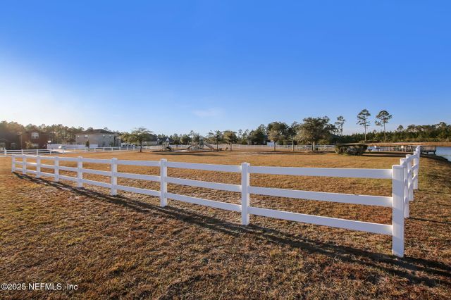 11246 SADDLE CLUB Drive, Jacksonville, FL 32219