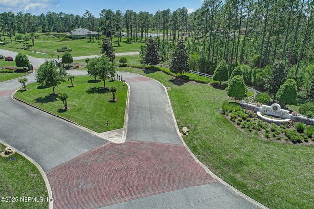 11246 SADDLE CLUB Drive, Jacksonville, FL 32219