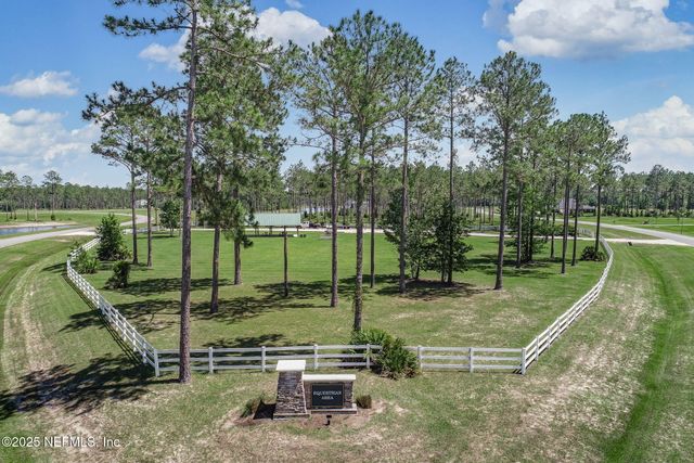 11246 SADDLE CLUB Drive, Jacksonville, FL 32219
