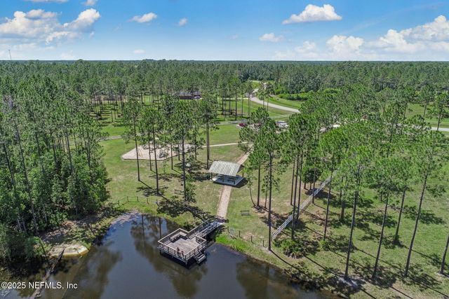 11246 SADDLE CLUB Drive, Jacksonville, FL 32219