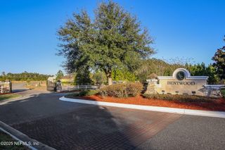 11246 SADDLE CLUB Drive, Jacksonville, FL 32219