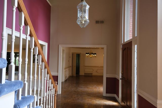 2499 EAGLERIDGE LN, Memphis, TN 38016