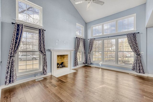 2222 Seaver Lane, Hoffman Estates, IL 60169