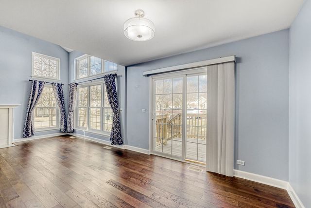 2222 Seaver Lane, Hoffman Estates, IL 60169