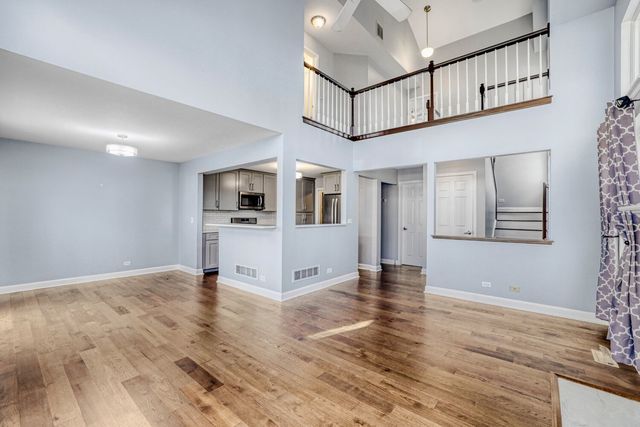 2222 Seaver Lane, Hoffman Estates, IL 60169