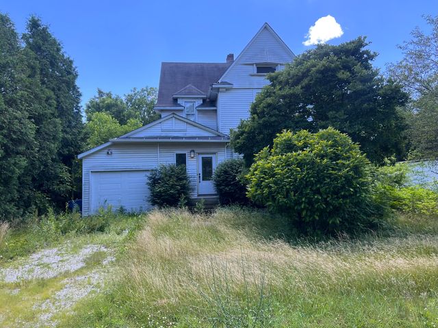 356 W 550 S, Valparaiso, IN 46383