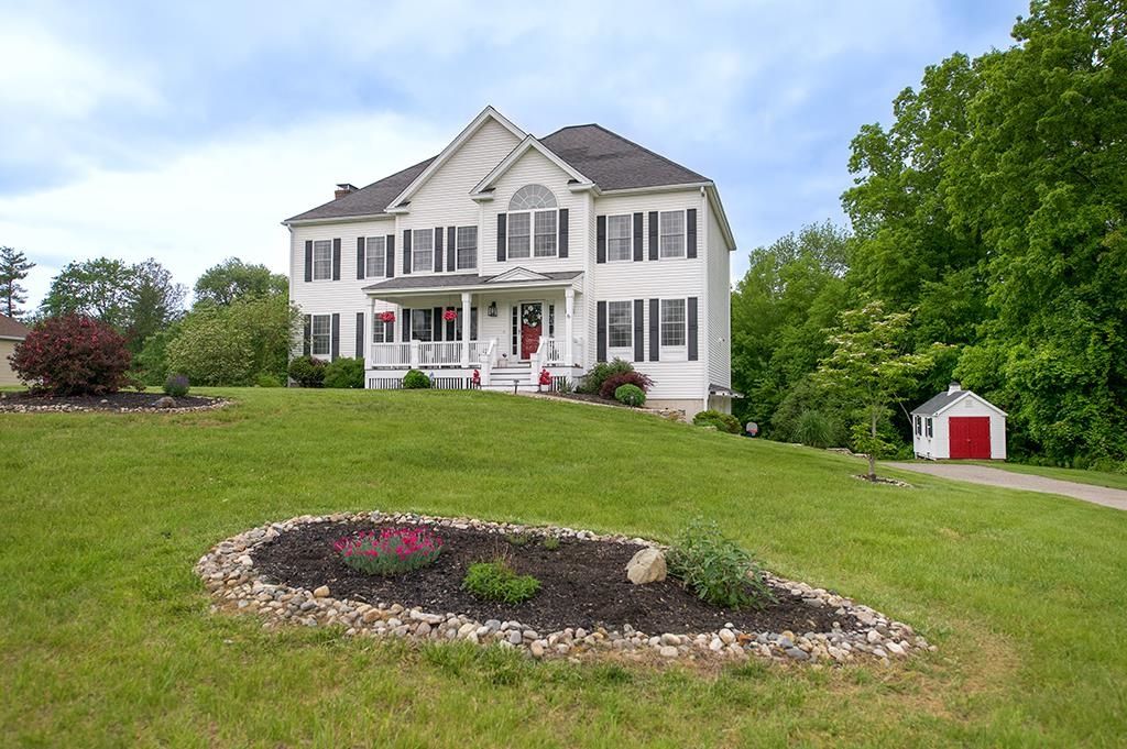 6 Zoe Lane, Newton, NH 03858
