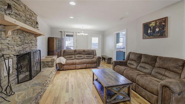 715 E Cochran SE Road, Ranger, GA 30734