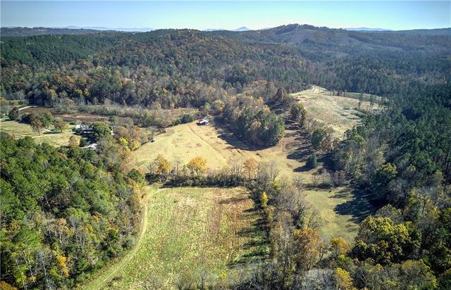 715 E Cochran SE Road, Ranger, GA 30734