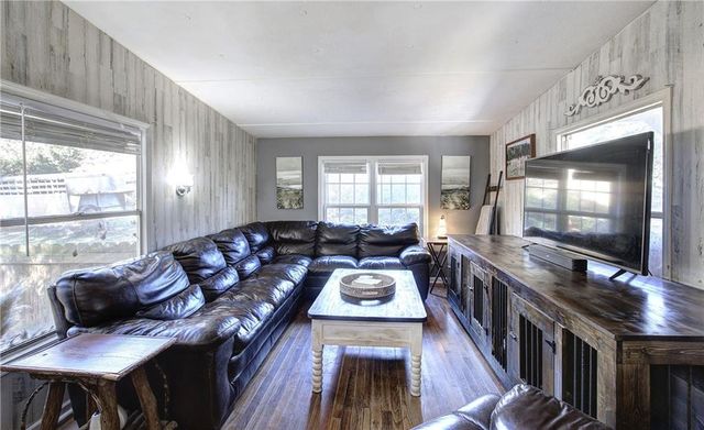 715 E Cochran SE Road, Ranger, GA 30734