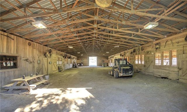 715 E Cochran SE Road, Ranger, GA 30734