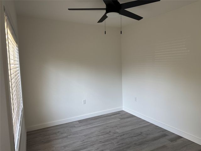 310 Sunset Court, Arlington, TX 76013