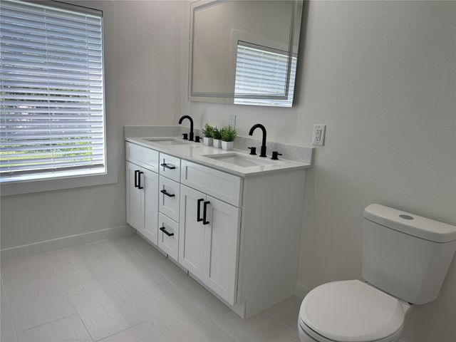 310 Sunset Court, Arlington, TX 76013