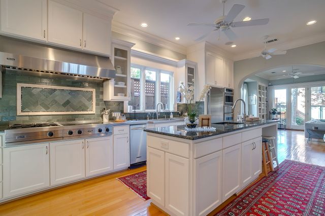 1620 Western Avenue, Fort Worth, TX 76107