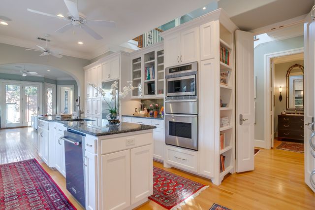 1620 Western Avenue, Fort Worth, TX 76107