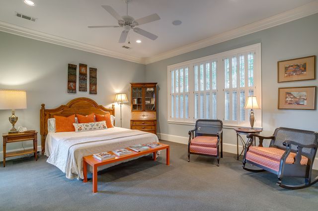 1620 Western Avenue, Fort Worth, TX 76107