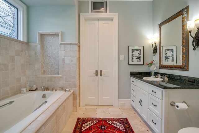 1620 Western Avenue, Fort Worth, TX 76107