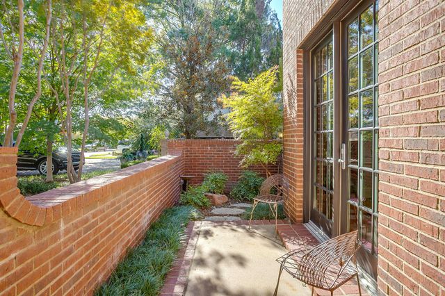 1620 Western Avenue, Fort Worth, TX 76107