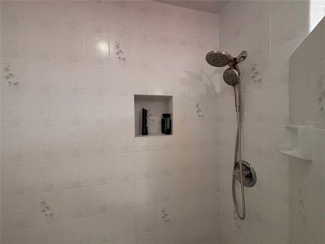 1825 BIG OAK LANE LANE, Kissimmee, FL 34746