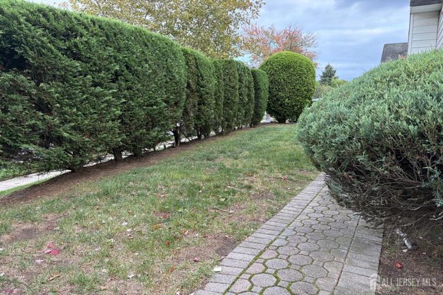 301 Penfield Place 301, Dunellen, NJ 08812
