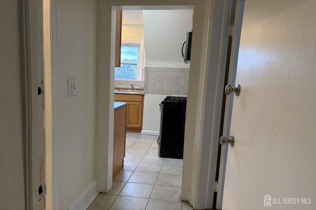 301 Penfield Place 301, Dunellen, NJ 08812