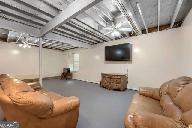 10 Jessamine Trail, Lawrenceville, GA 30046