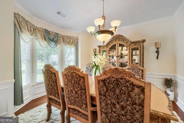 10 Jessamine Trail, Lawrenceville, GA 30046