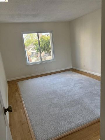 10013 Foxboro Cir, San Ramon, CA 94583