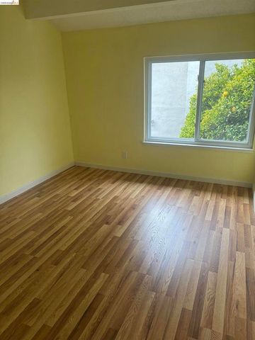 10013 Foxboro Cir, San Ramon, CA 94583