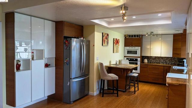 10013 Foxboro Cir, San Ramon, CA 94583