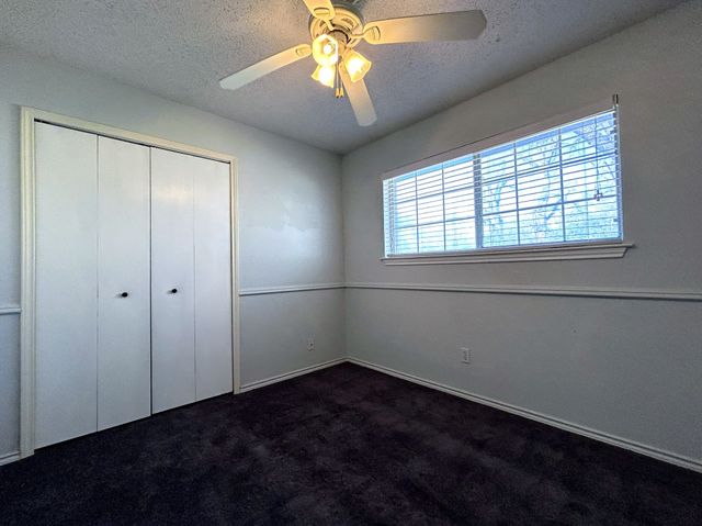 2601 Norwood Lane, Arlington, TX 76013