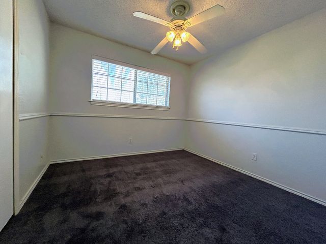 2601 Norwood Lane, Arlington, TX 76013