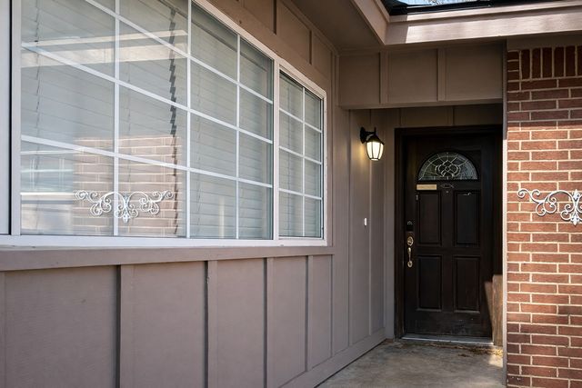 2601 Norwood Lane, Arlington, TX 76013